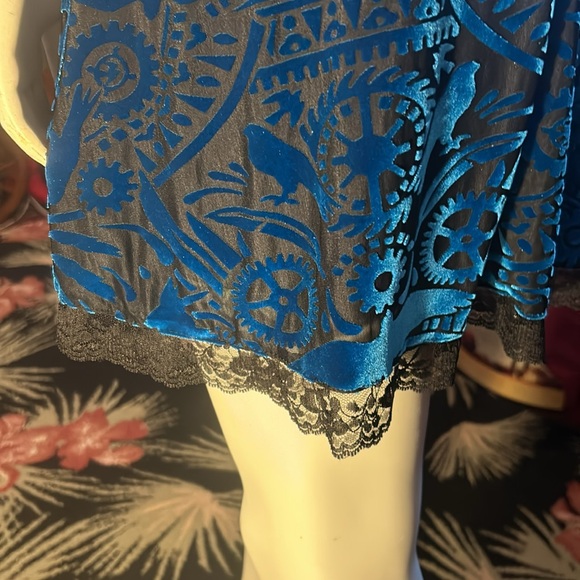 # 259. Burnout velvet, mini dress - Picture 11 of 16